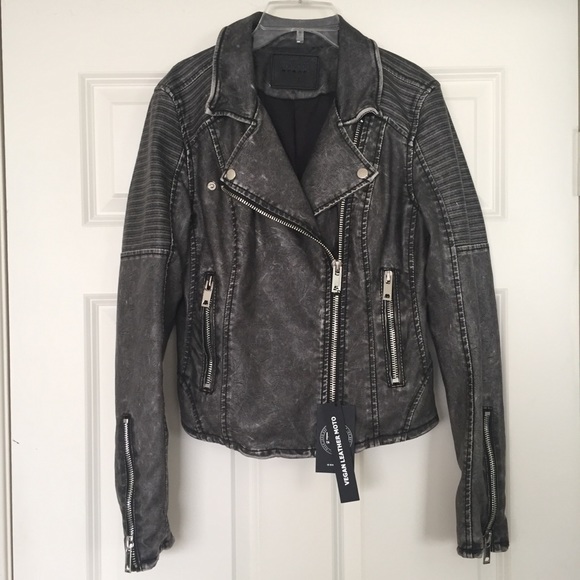 Blank NYC Jackets & Blazers - NWT [Blank NYC] Vegan Leather Moto Jacket size S